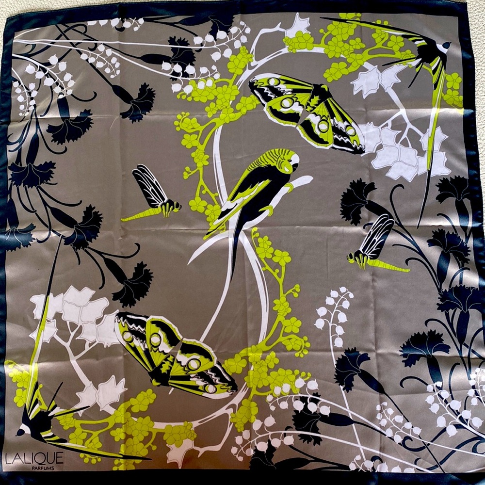 Lalique parfums - neckerchief